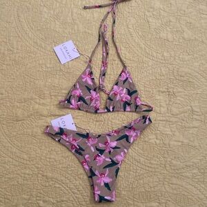 Lokahi top and bottom